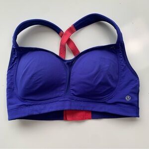 Lululemon Tata Tamer Sports Bra 34DD Purple Comes with Cups